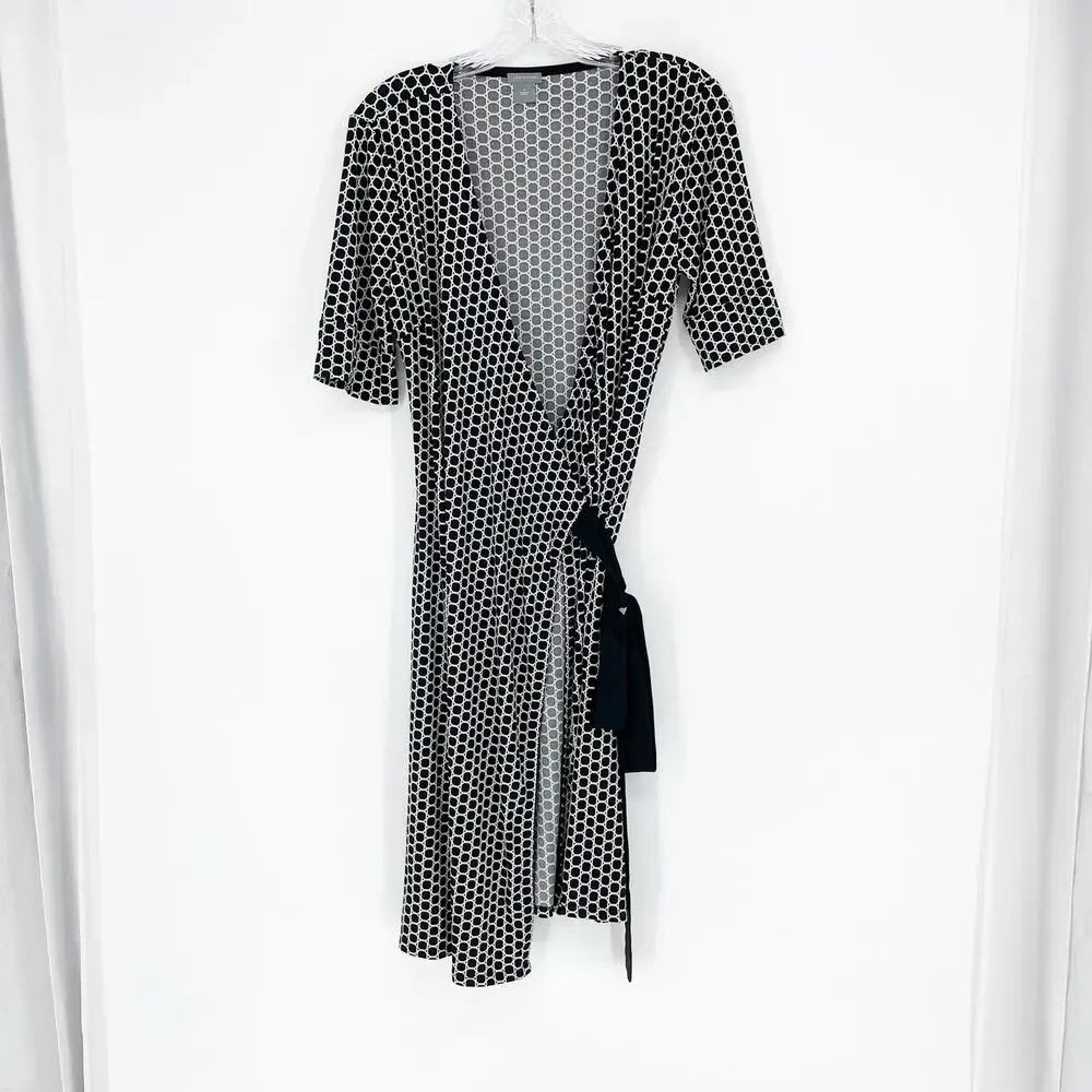 Ann Taylor Short Sleeve Geo Print Wrap Dress Size 6